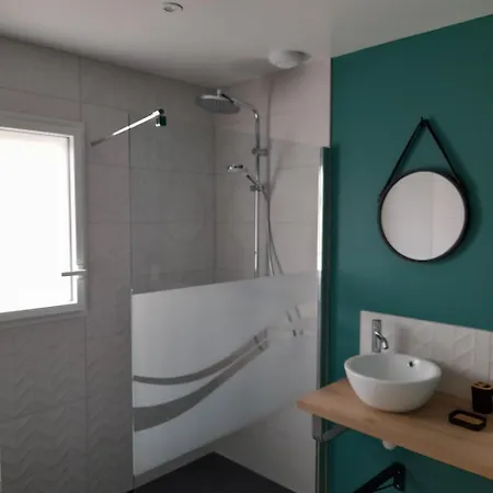 Bretignolles Villa * 布雷蒂诺斯梅尔